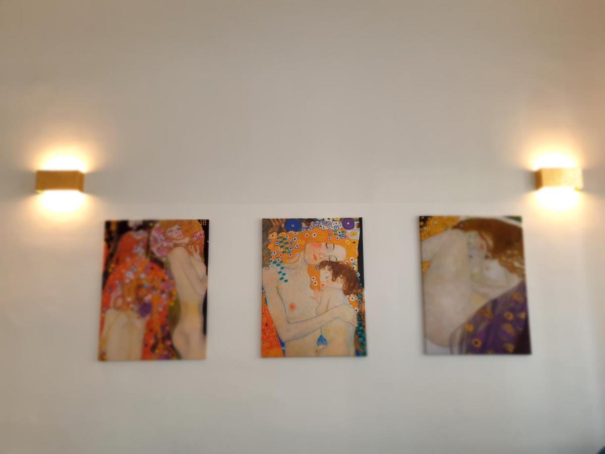 Sunny And Spacious Apartment Near City Centre ウィーン エクステリア 写真