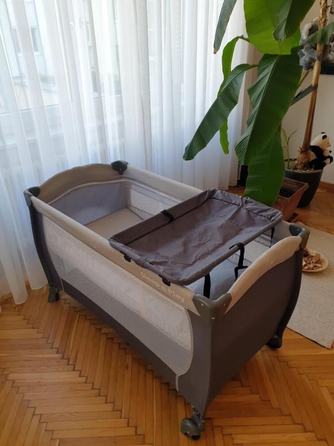 Sunny And Spacious Apartment Near City Centre ウィーン エクステリア 写真